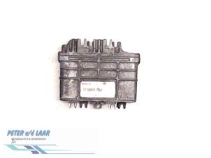 Gebruikte Computer Motormanagement Volkswagen Golf III Cabrio Restyling (1E7) 1.8 Kat. Prijs € 100,00 Margeregeling aangeboden door Autodemontage van de Laar