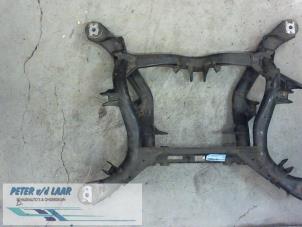 Gebruikte Subframe Porsche Cayenne (9PA) 4.5 S V8 32V Prijs € 250,00 Margeregeling aangeboden door Autodemontage van de Laar