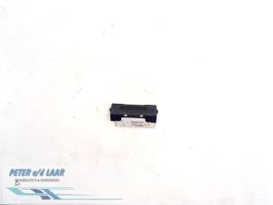 Gebruikte Display Interieur Renault Clio III (BR/CR) 1.5 dCi 70 Prijs € 30,00 Margeregeling aangeboden door Autodemontage van de Laar