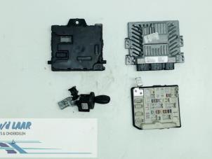 Gebruikte Computer Motormanagement Renault Kangoo Express (FW) 1.5 dCi 105 FAP Prijs € 302,50 Inclusief btw aangeboden door Autodemontage van de Laar