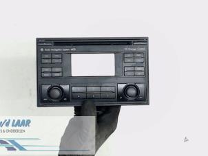 Gebruikte Radio Volkswagen Passat Variant (3B6) 1.9 TDI 130 Prijs € 200,00 Margeregeling aangeboden door Autodemontage van de Laar