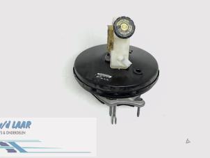 Gebruikte Rembol Renault Clio III (BR/CR) 1.6 16V Prijs € 100,00 Margeregeling aangeboden door Autodemontage van de Laar