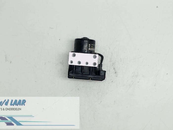 Gebruikte ABS Pomp Volkswagen Lupo (6X1) 1.0 MPi 50 Prijs € 35,00 Margeregeling aangeboden door Autodemontage van de Laar