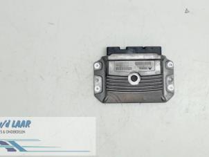 Gebruikte Computer Motormanagement Renault Scénic II (JM) 2.0 16V Prijs € 150,00 Margeregeling aangeboden door Autodemontage van de Laar