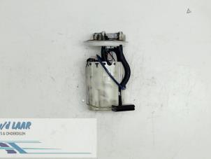 Gebruikte Brandstofpomp Elektrisch Alfa Romeo 147 (937) 1.9 JTD 115 Prijs € 60,00 Margeregeling aangeboden door Autodemontage van de Laar