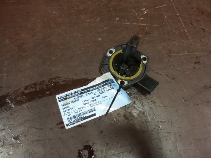 Gebruikte Krukas sensor Skoda Octavia Combi (1U5) 1.6 Prijs € 50,00 Margeregeling aangeboden door Autodemontage van de Laar