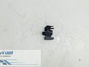 Gebruikte Overdrukklep Turbo Renault Master III (EV/HV/UV/VA/VB/VD/VF/VG/VJ) 2.3 dCi 150 16V FWD Prijs € 80,00 Margeregeling aangeboden door Autodemontage van de Laar