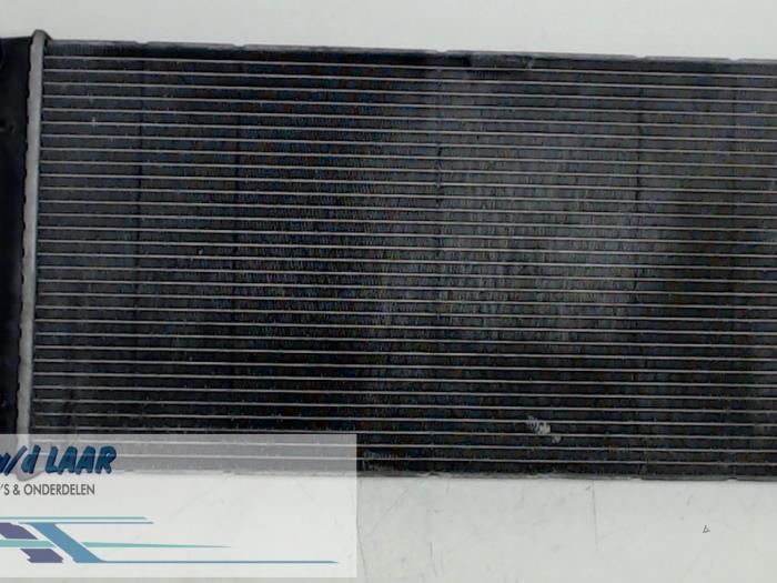 Gebruikte Radiateur Fiat Punto II (188) 1.9 JTD 80 ELX Prijs € 25,00 Margeregeling aangeboden door Autodemontage van de Laar