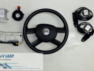 Gebruikte Airbag Set + Module Volkswagen Fox (5Z) 1.2 Prijs op aanvraag aangeboden door Autodemontage van de Laar