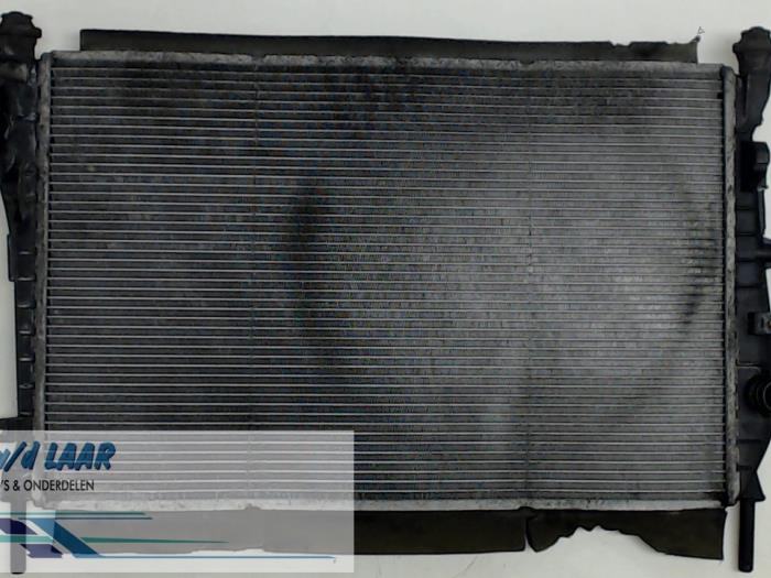 Gebruikte Radiateur Ford Mondeo III Wagon 2.0 TDCi/TDDi 115 16V Prijs € 35,00 Margeregeling aangeboden door Autodemontage van de Laar