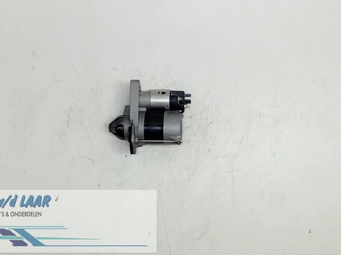 Gebruikte Startmotor Renault Captur I (2R) 0.9 Energy TCE 12V Prijs € 170,00 Margeregeling aangeboden door Autodemontage van de Laar