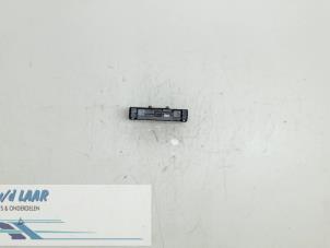 Gebruikte Computer Diversen Renault Scénic III (JZ) 1.6 16V Prijs € 90,00 Margeregeling aangeboden door Autodemontage van de Laar