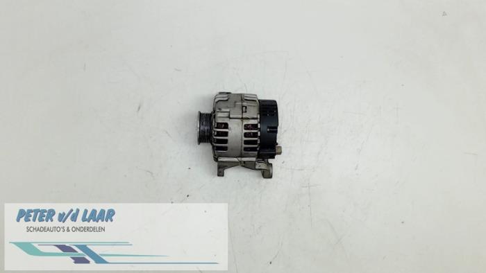 Gebruikte Dynamo Audi A6 (C5) 2.8 V6 30V Prijs € 35,00 Margeregeling aangeboden door Autodemontage van de Laar