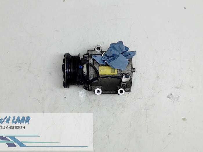 Gebruikte Aircopomp Ford Fiesta 5 (JD/JH) 1.3 Prijs € 100,00 Margeregeling aangeboden door Autodemontage van de Laar