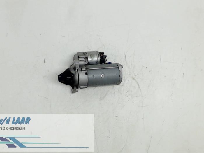 Gebruikte Startmotor Citroen C3 Picasso (SH) 1.6 HDi 16V Prijs € 100,00 Margeregeling aangeboden door Autodemontage van de Laar