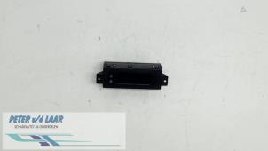 Gebruikte Display Interieur Opel Corsa D 1.3 CDTi 16V ecoFLEX Prijs € 40,00 Margeregeling aangeboden door Autodemontage van de Laar