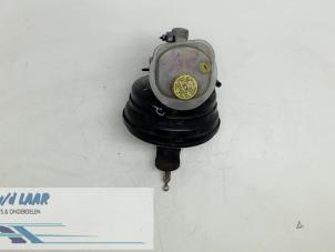 Gebruikte Rembooster Audi A6 Avant (C5) 2.5 TDI V6 24V Prijs € 70,00 Margeregeling aangeboden door Autodemontage van de Laar