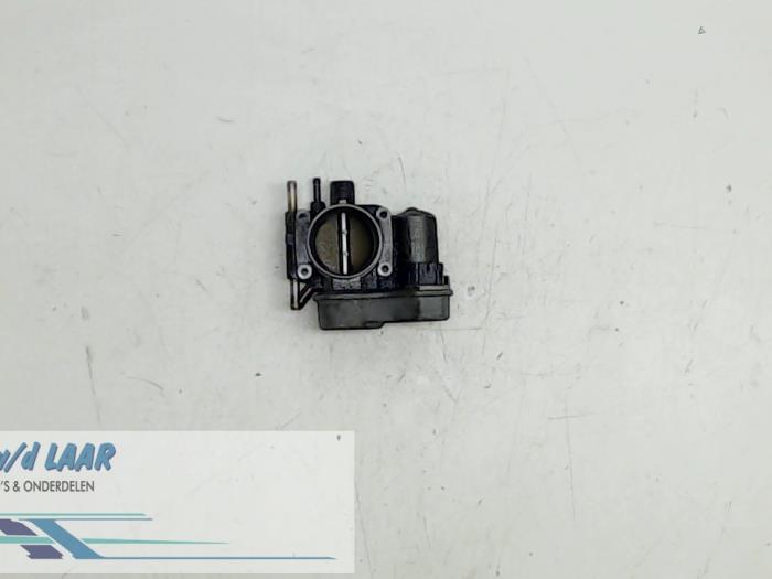 Gebruikte Gasklephuis Opel Zafira (M75) 1.6 16V Twin Port CNG Prijs € 120,00 Margeregeling aangeboden door Autodemontage van de Laar