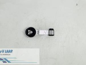 Gebruikte Motorrubber Renault Scénic III (JZ) 1.9 dCi Prijs € 35,00 Margeregeling aangeboden door Autodemontage van de Laar