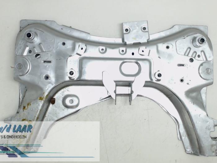 Gebruikte Subframe Renault Captur I (2R) 1.2 TCE 16V EDC Prijs € 150,00 Margeregeling aangeboden door Autodemontage van de Laar