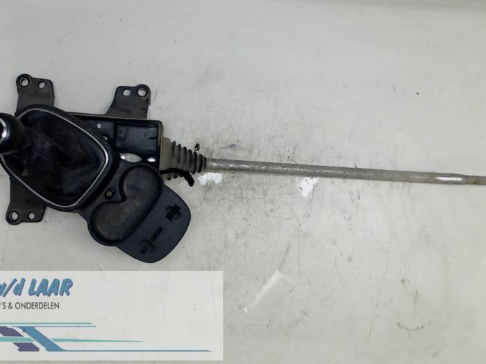 Gebruikte Versnellingspook Opel Corsa D 1.3 CDTi 16V ecoFLEX Prijs € 70,00 Margeregeling aangeboden door Autodemontage van de Laar