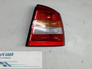 Gebruikte Achterlicht rechts Opel Astra G (F08/48) 1.6 Prijs € 25,00 Margeregeling aangeboden door Autodemontage van de Laar
