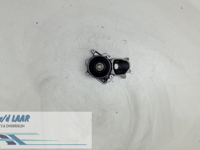 Waterpomp van een BMW 5-Serie 2003