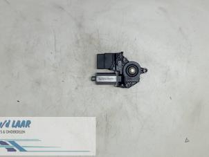 Gebruikte Motor electrisch raam Volkswagen Golf Plus Prijs € 50,00 Margeregeling aangeboden door Autodemontage van de Laar