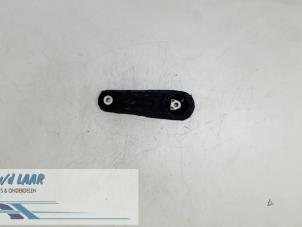 Gebruikte Motorsteun Dacia Sandero I (BS) 1.6 MPI 85 Prijs € 30,00 Margeregeling aangeboden door Autodemontage van de Laar