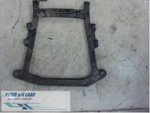 Gebruikte Subframe Dacia Sandero I (BS) 1.6 MPI 85 Prijs € 150,00 Margeregeling aangeboden door Autodemontage van de Laar
