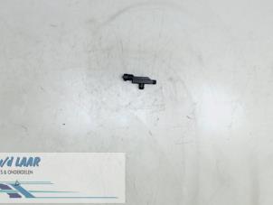 Gebruikte Sensor map (inlaatspruitstuk) Renault Clio III (BR/CR) 1.5 dCi FAP Prijs € 30,00 Margeregeling aangeboden door Autodemontage van de Laar