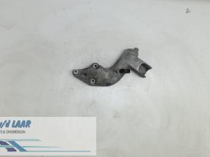 Gebruikte Motorrubber Peugeot 206 (2A/C/H/J/S) 1.1 XN,XR Prijs € 30,00 Margeregeling aangeboden door Autodemontage van de Laar