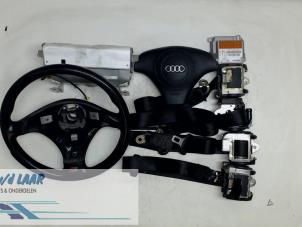 Gebruikte Module + Airbag Set Audi A4 Avant (B5) 1.6 Prijs € 300,00 Margeregeling aangeboden door Autodemontage van de Laar