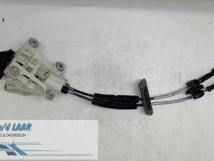 Gebruikte Versnellingspook Volkswagen Transporter/Caravelle T5 2.0 TDI DRF Prijs € 70,00 Margeregeling aangeboden door Autodemontage van de Laar