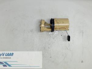Gebruikte Tank element Pomp Volkswagen Transporter/Caravelle T5 2.0 TDI DRF Prijs € 70,00 Margeregeling aangeboden door Autodemontage van de Laar