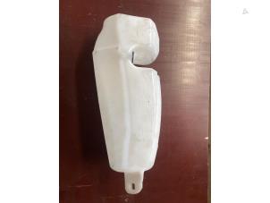 Gebruikte Ruitensproeiertank voor Dacia Sandero I (BS) 1.6 MPI 85 Prijs € 25,00 Margeregeling aangeboden door Autodemontage van de Laar