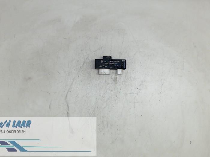Gebruikte Module Koeling Skoda Fabia (6Y3) 1.4i 16V Prijs € 20,00 Margeregeling aangeboden door Autodemontage van de Laar