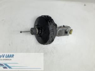 Gebruikte Rembekrachtiger Volkswagen Transporter T5 2.0 TDI DRF Prijs € 80,00 Margeregeling aangeboden door Autodemontage van de Laar