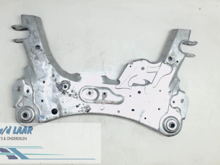 Gebruikte Subframe Renault Kangoo Express (FW) 1.6 16V Prijs € 150,00 Margeregeling aangeboden door Autodemontage van de Laar