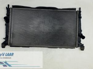 Gebruikte Radiateur Ford Focus 2 1.6 Ti-VCT 16V Prijs € 35,00 Margeregeling aangeboden door Autodemontage van de Laar