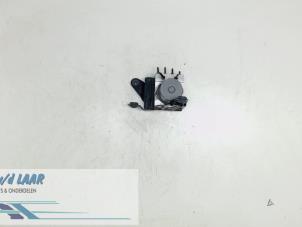 Gebruikte ABS Pomp Renault Megane II (BM/CM) 2.0 16V Prijs € 150,00 Margeregeling aangeboden door Autodemontage van de Laar