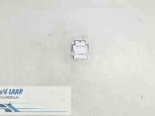 Gebruikte Airbag Module Audi A6 Avant Quattro (C6) 3.0 TDI V6 24V Prijs € 50,00 Margeregeling aangeboden door Autodemontage van de Laar