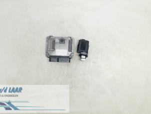 Gebruikte Computer Motormanagement Volkswagen Passat Variant (3C5) 2.0 TDI 140 Prijs € 200,00 Margeregeling aangeboden door Autodemontage van de Laar