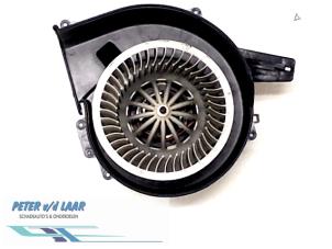 Gebruikte Kachel Ventilatiemotor Volkswagen Polo IV (9N1/2/3) 1.2 Prijs € 40,00 Margeregeling aangeboden door Autodemontage van de Laar