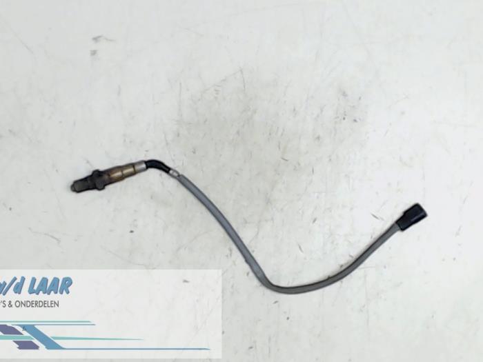 Gebruikte Lambda Sonde Renault Twingo II (CN) 1.2 Prijs € 40,00 Margeregeling aangeboden door Autodemontage van de Laar
