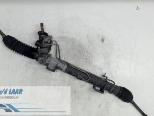 Gebruikte Stuurhuis Bekrachtigd Renault Laguna II Grandtour (KG) 2.0 16V Prijs € 160,00 Margeregeling aangeboden door Autodemontage van de Laar