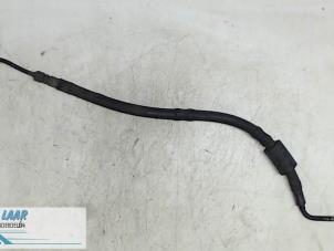 Gebruikte Servoleiding Audi A4 Quattro (B7) 3.0 TDI V6 24V Prijs € 50,00 Margeregeling aangeboden door Autodemontage van de Laar