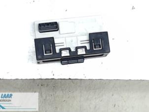 Gebruikte Display Interieur Renault Megane II Grandtour (KM) 1.9 dCi 120 Prijs € 40,00 Margeregeling aangeboden door Autodemontage van de Laar