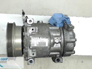 Gebruikte Pomp Airco Dacia Logan MCV (KS) 1.6 MPI 85 Prijs € 250,00 Margeregeling aangeboden door Autodemontage van de Laar