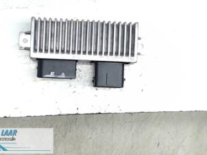 Gebruikte Module Koeling Renault Master III (FV) 2.3 dCi 150 16V FWD Prijs € 60,00 Margeregeling aangeboden door Autodemontage van de Laar